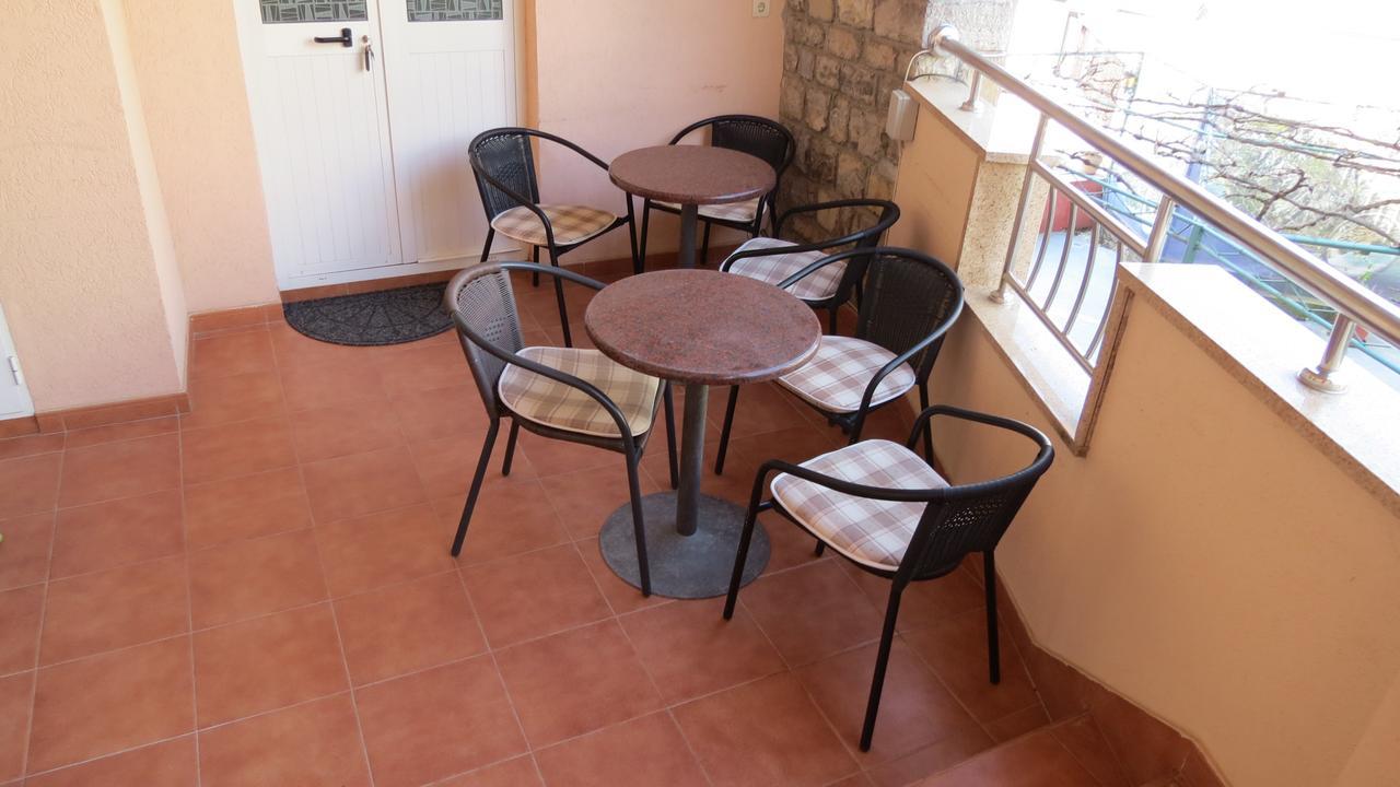 Oaza Hotel Petrovac Exterior foto